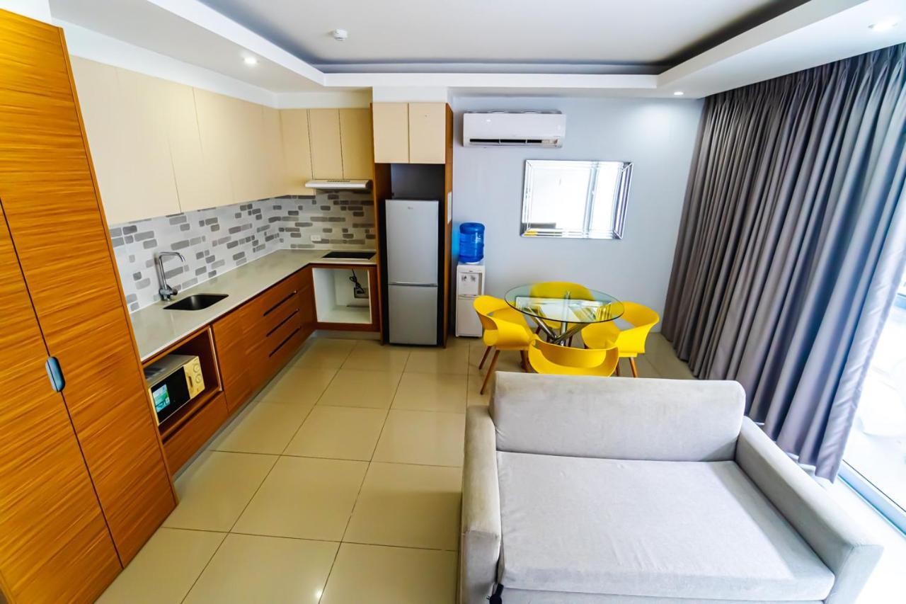 Chequers Suites Subic Bay Olongapo Dış mekan fotoğraf