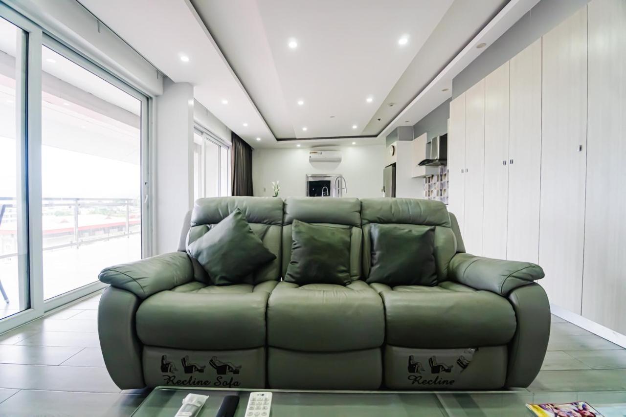 Chequers Suites Subic Bay Olongapo Dış mekan fotoğraf