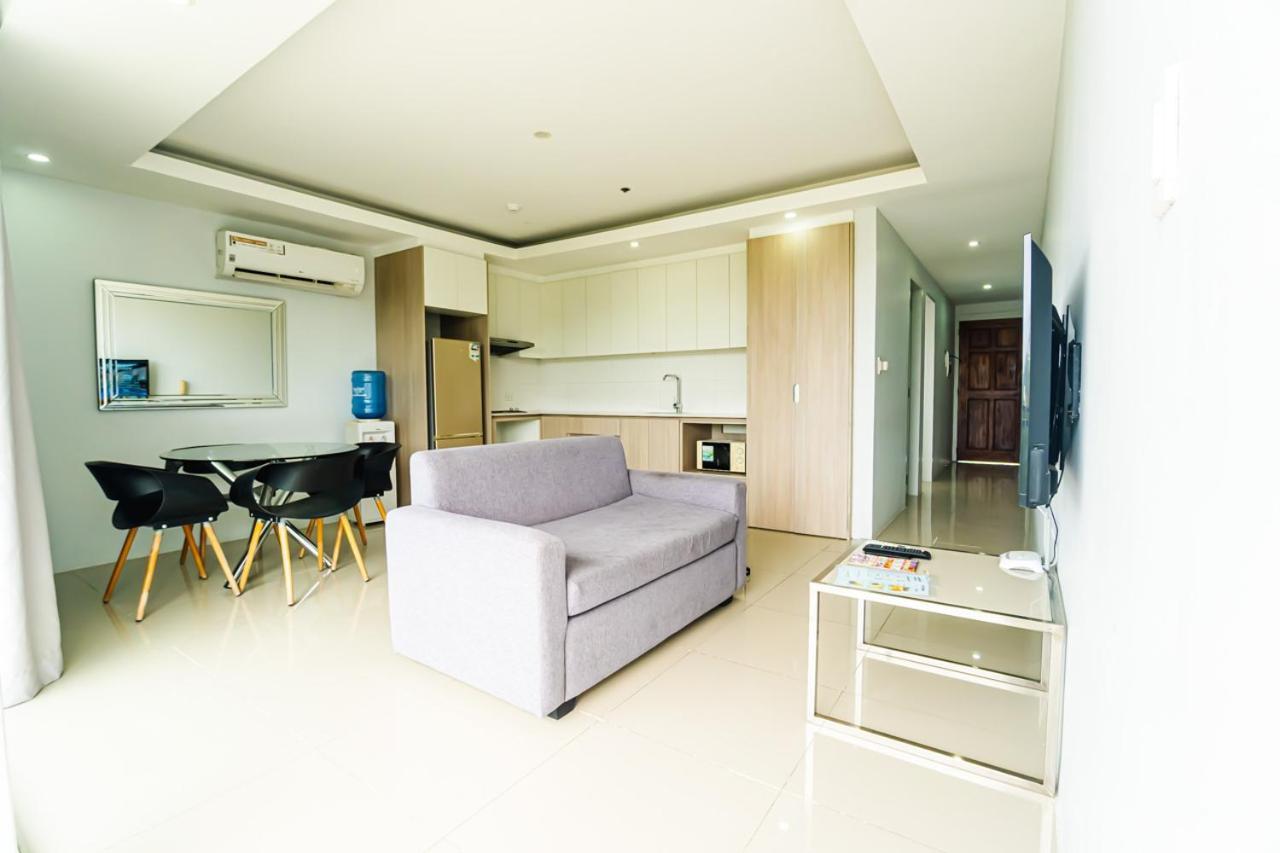 Chequers Suites Subic Bay Olongapo Dış mekan fotoğraf