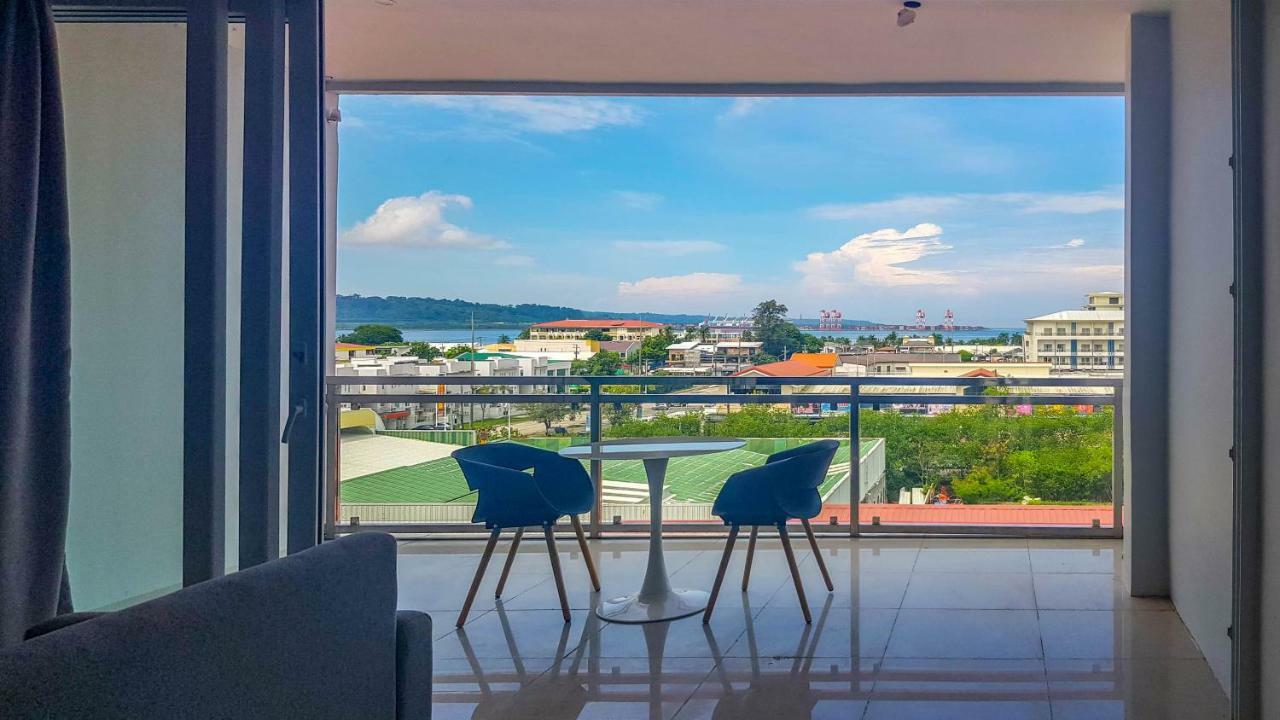 Chequers Suites Subic Bay Olongapo Dış mekan fotoğraf