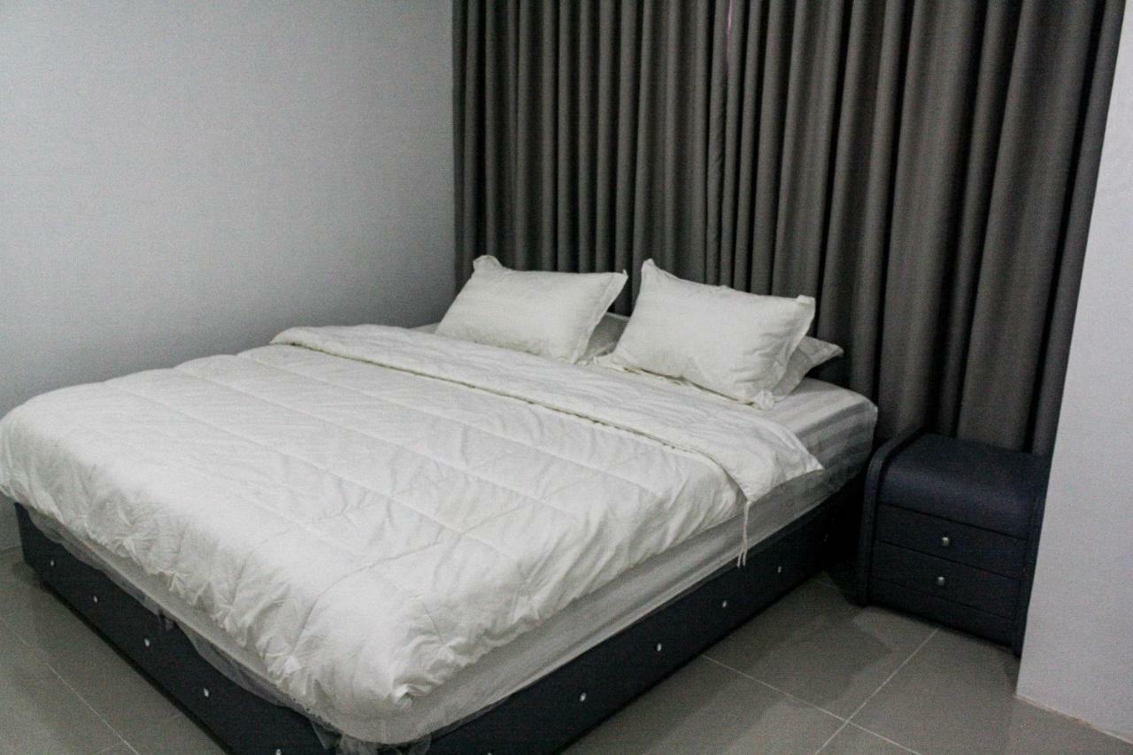 Chequers Suites Subic Bay Olongapo Dış mekan fotoğraf